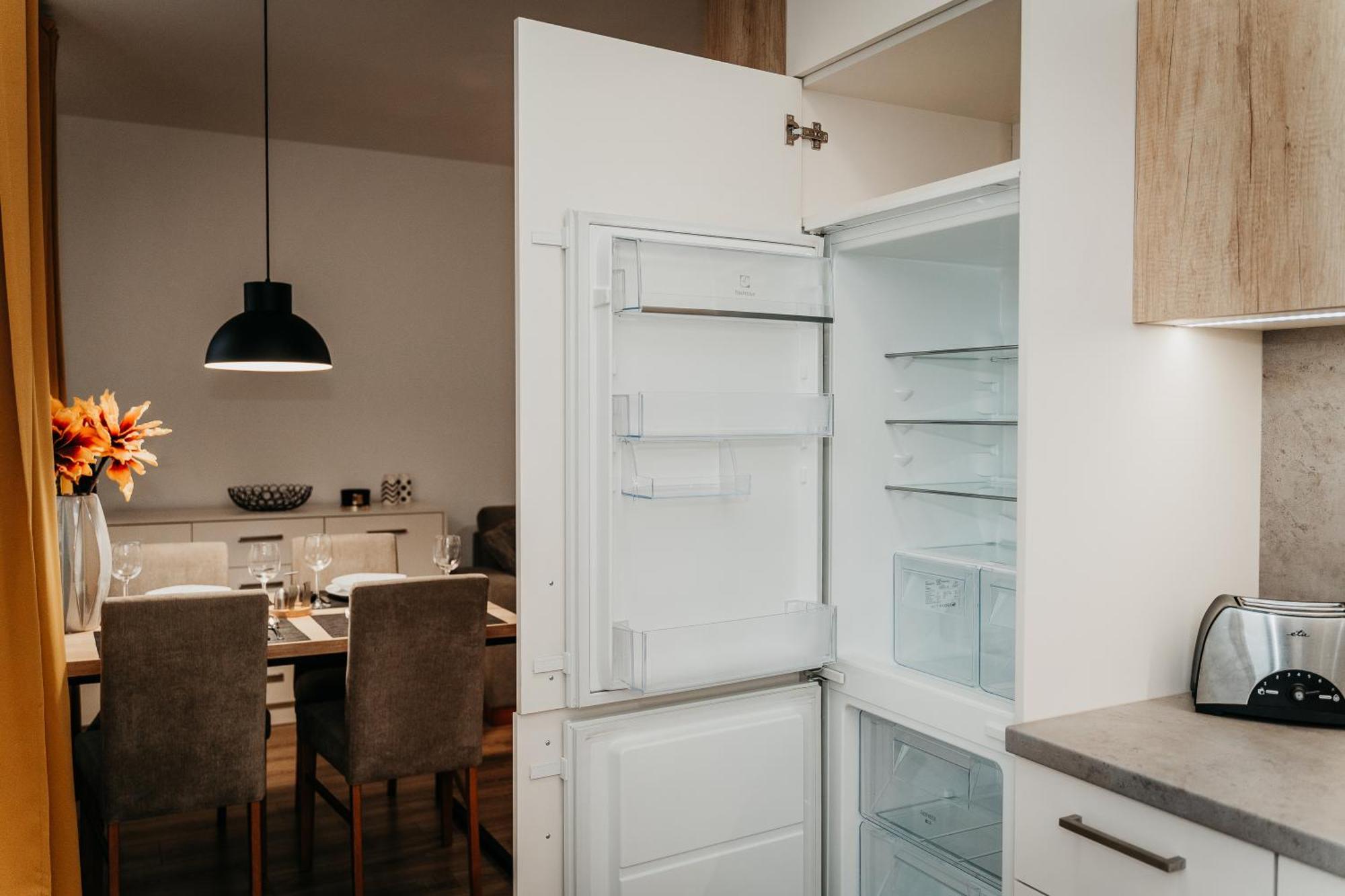 Old Town City Center Apartment 2 - Private Parking Included Kosice Bagian luar foto